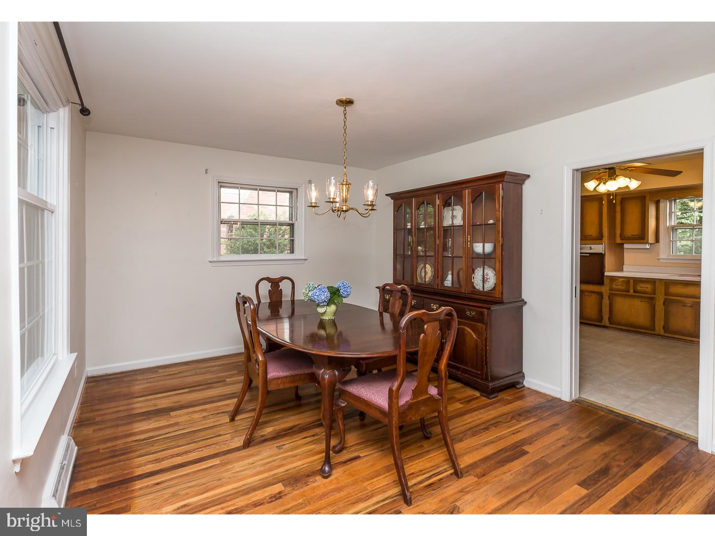 321 Harrington Road Havertown, PA 19083 - Photo 7 of 21 Dining Room