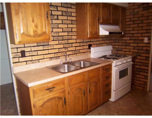 1920 Maratta Road Aliquippa, PA 15001 - Photo 8 of 18 Kitchen.