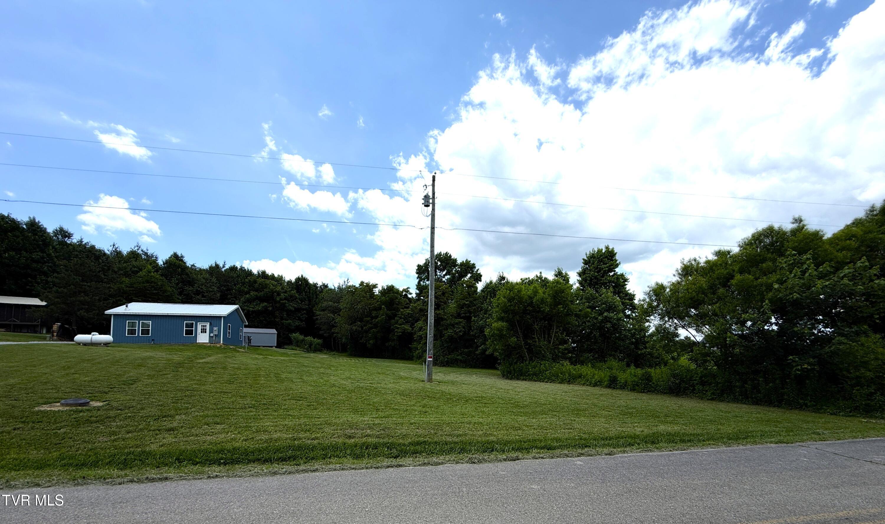 1910 Seaton Road Greeneville, TN 37743 - Photo 22 of 26 22
