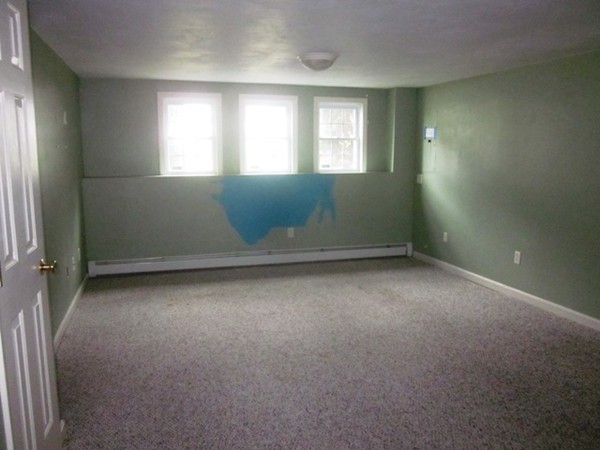 42 Third Street Worcester, MA 01602 - Photo 25 of 26 an empty room with windows