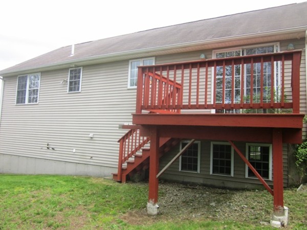 42 Third Street Worcester, MA 01602 - Photo 26 of 26 a front view of a house with garden