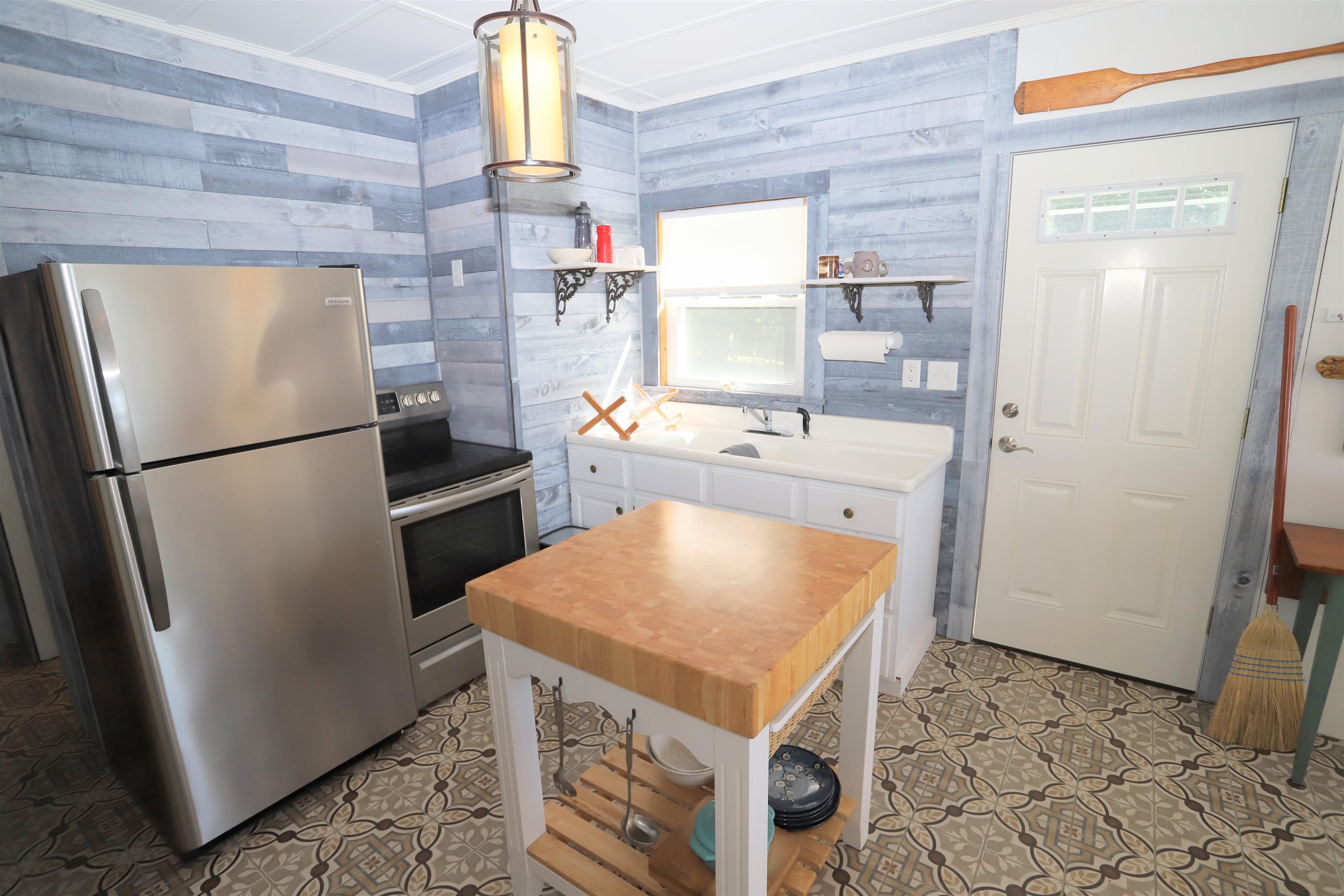 183 Whispering Pines Road Derby, VT 05855 - Photo 9 of 54 Gallery Image 9