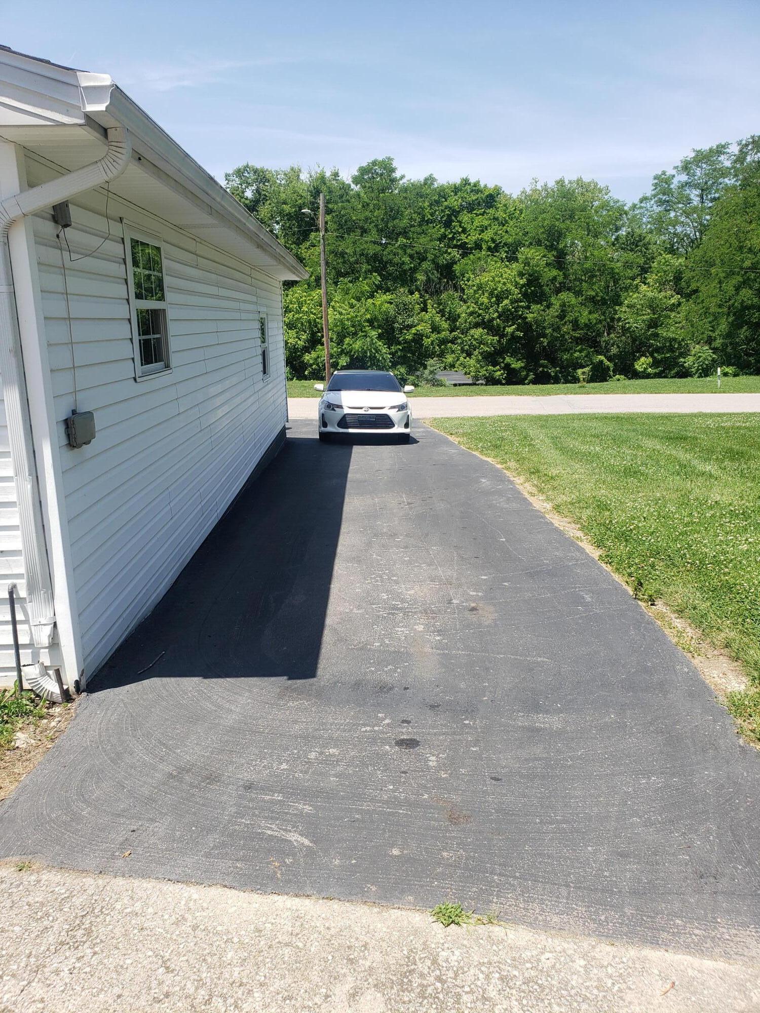 313 Springhill Drive Paris, KY 40361 - Photo 12 of 12 20220616_130150