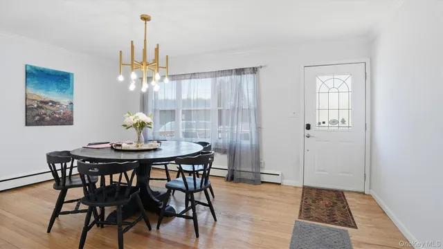 $6,000 | 44 Oak Street, Westhampton Beach, NY 11978