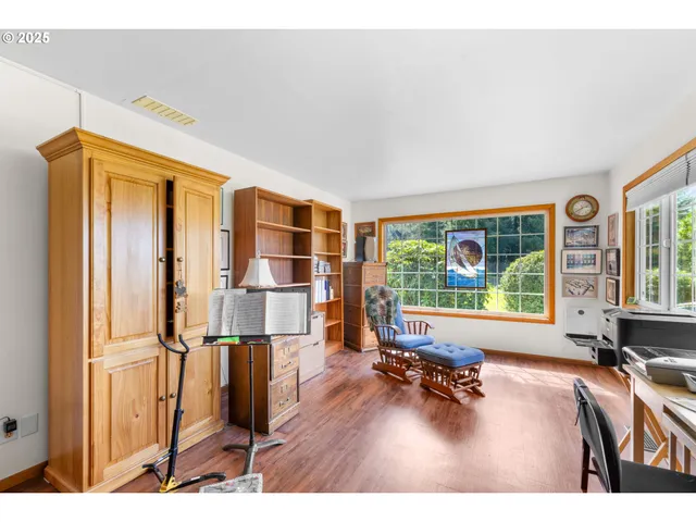 $779,000 | 6550 Curl Road, Tillamook, OR 97141