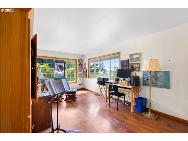 $779,000 | 6550 Curl Road, Tillamook, OR 97141