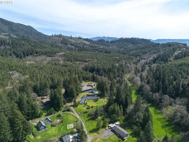 $779,000 | 6550 Curl Road, Tillamook, OR 97141