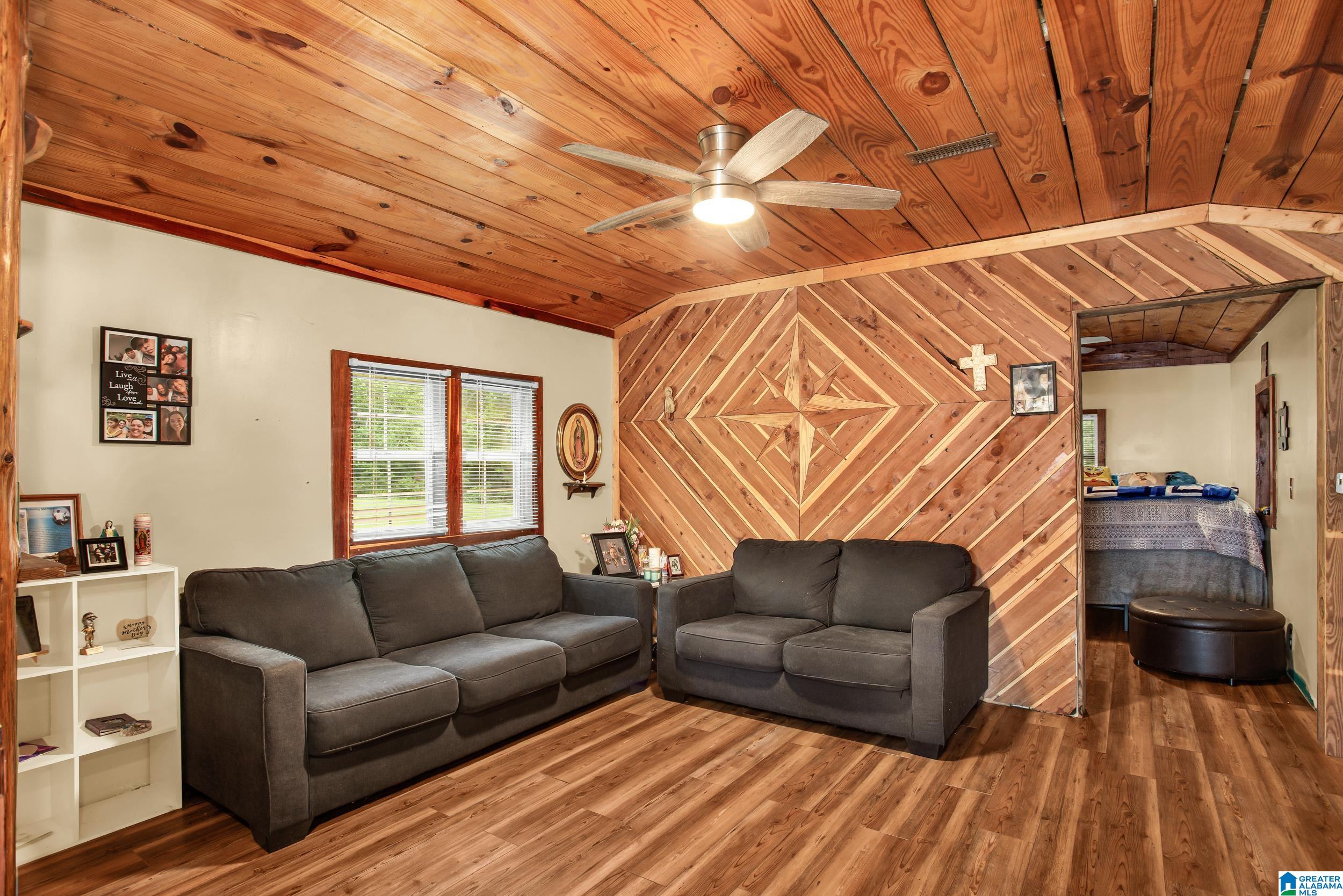 373 Seminole Trail Ohatchee, AL 36271 - Photo 3 of 41