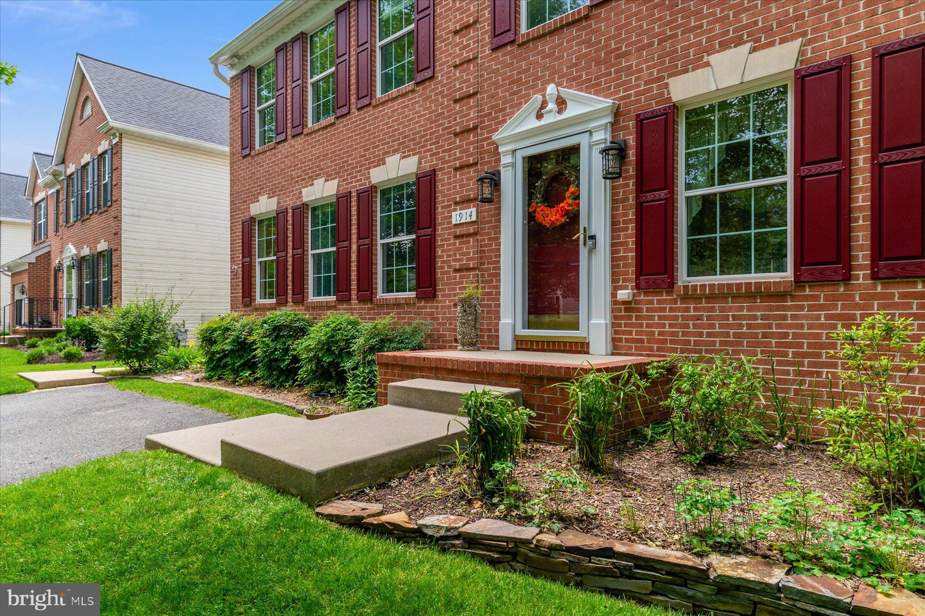 1914 Windys Run Road Baltimore, MD 21228 - Photo 4 of 57 Gallery Image 4
