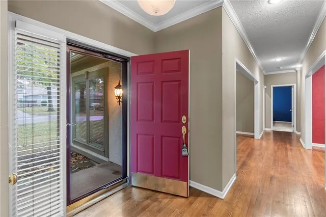 $450,000 | 12710 Cambridge Lane, Leawood, KS 66209