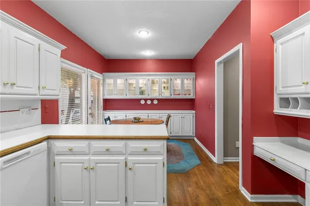 $450,000 | 12710 Cambridge Lane, Leawood, KS 66209