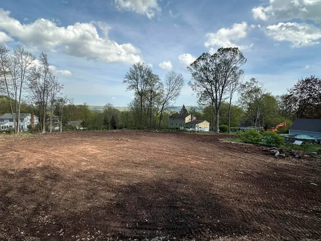 a view of outdoor space with city view