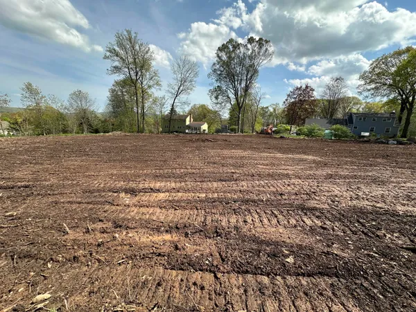 a view of dirt yard