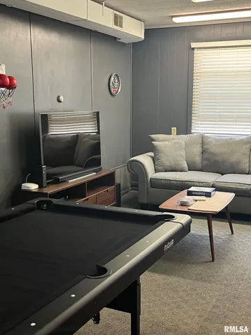 $139,000 | 224 South Henderson Street, Toulon, IL 61483