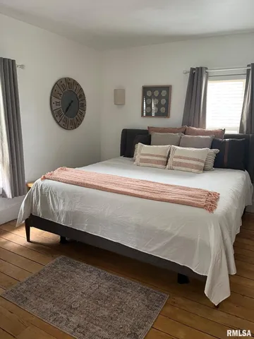 $139,000 | 224 South Henderson Street, Toulon, IL 61483