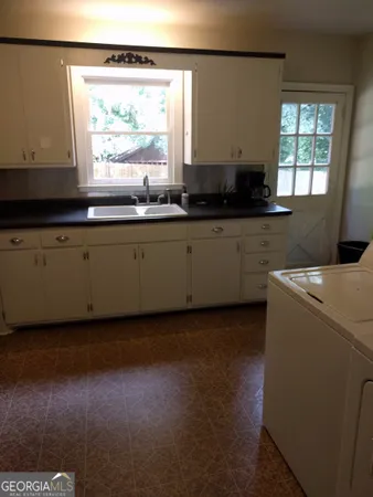 $1,850 | 170 Windsor Court, Athens, GA 30606