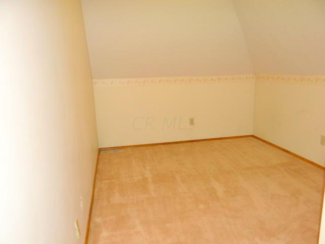 8035 Palmer Road Southwest Reynoldsburg, OH 43068 - Photo 33 of 48