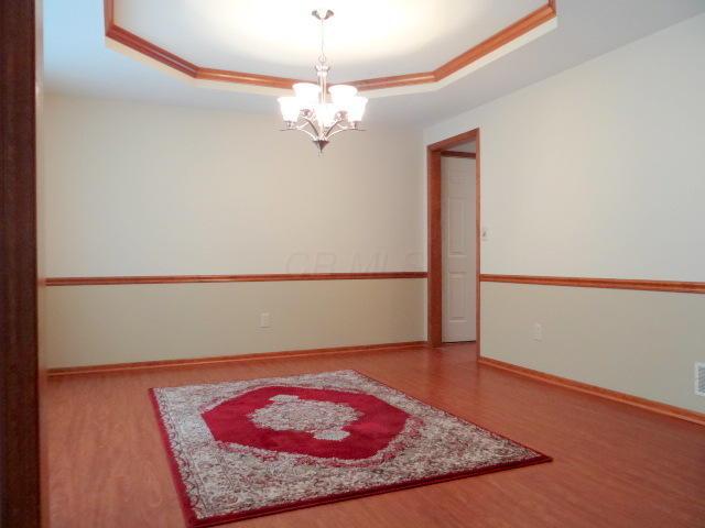 8035 Palmer Road Southwest Reynoldsburg, OH 43068 - Photo 7 of 48
