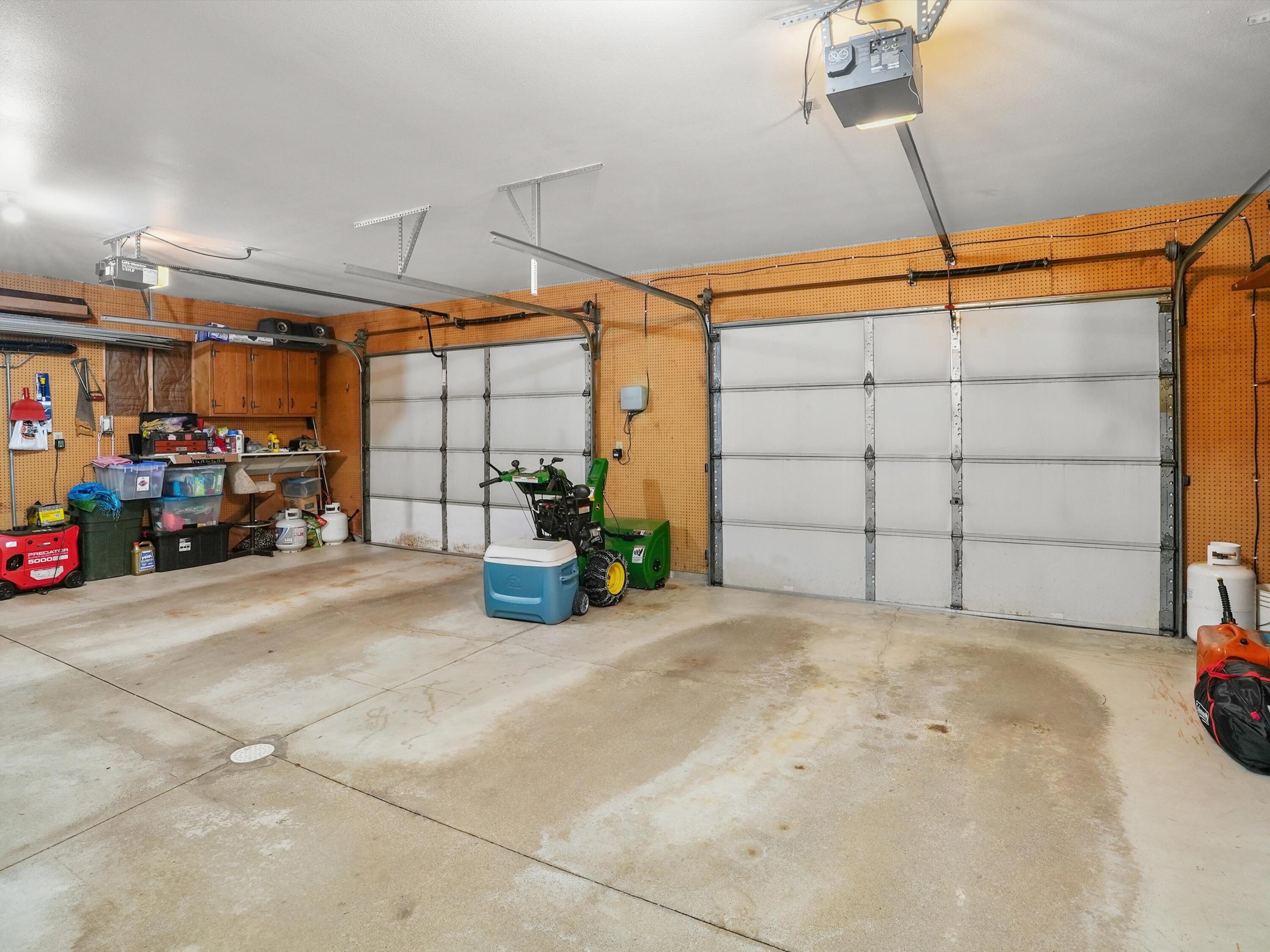 2810 44th Street Two Rivers, WI 54241 - Photo 42 of 50 45-DSC09697