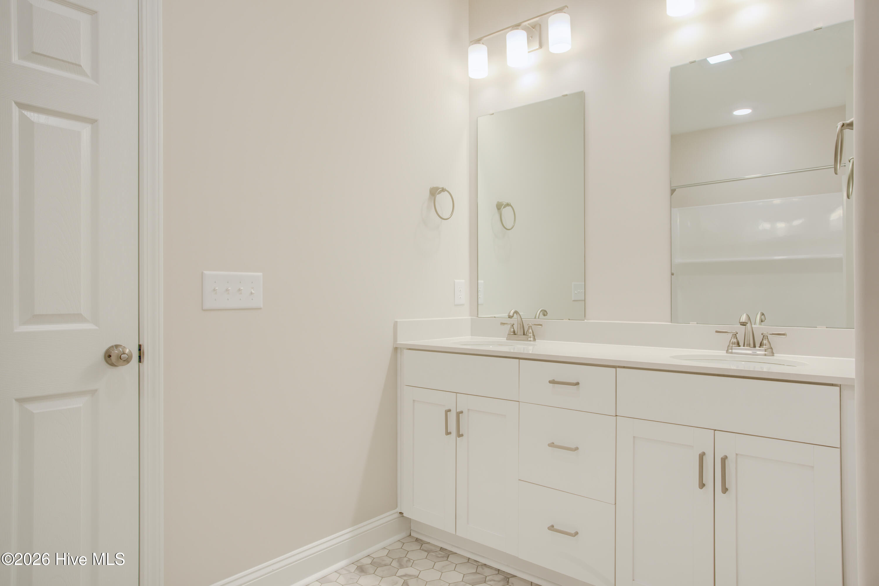 214 Sandpiper Place Holly Ridge, NC 28445 - Photo 12 of 21 214 Sandpiper - Interiors - Edited_10