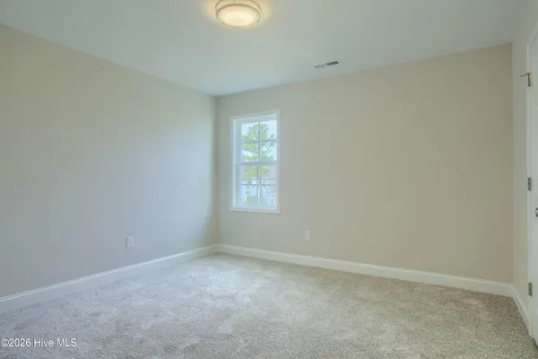 $304,900 | 214 Sandpiper Place, Sneads Ferry, NC 28460