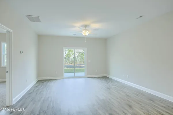 $304,900 | 214 Sandpiper Place, Sneads Ferry, NC 28460