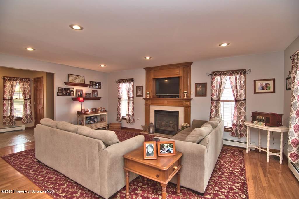 40 Antrim Road Pittston, PA 18640 - Photo 15 of 76