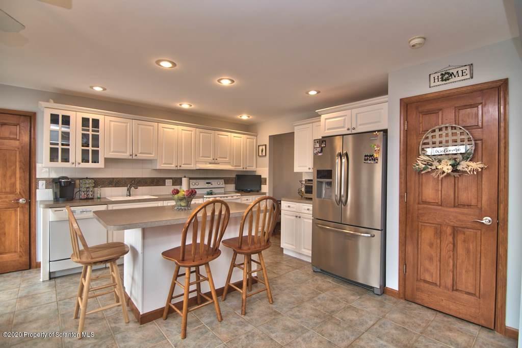 40 Antrim Road Pittston, PA 18640 - Photo 19 of 76