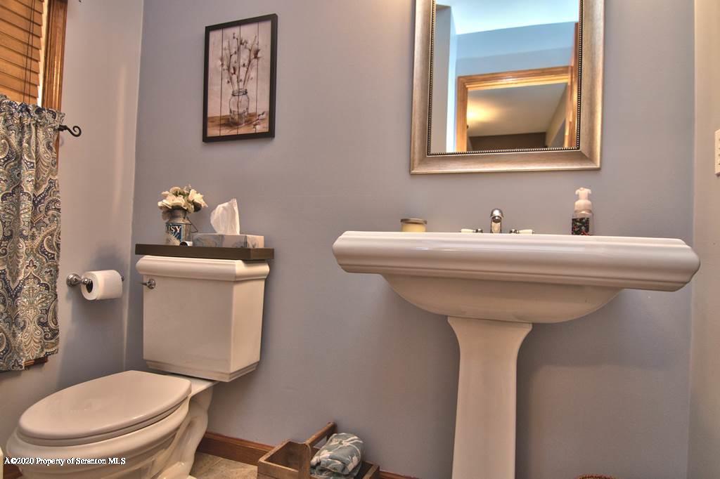 40 Antrim Road Pittston, PA 18640 - Photo 29 of 76