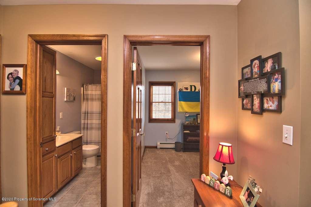 40 Antrim Road Pittston, PA 18640 - Photo 31 of 76