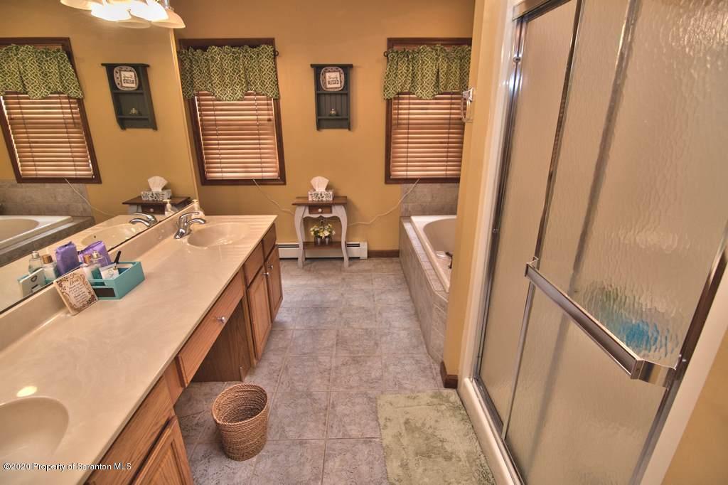 40 Antrim Road Pittston, PA 18640 - Photo 39 of 76