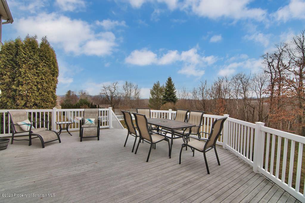 40 Antrim Road Pittston, PA 18640 - Photo 4 of 76
