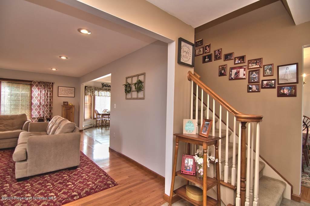 40 Antrim Road Pittston, PA 18640 - Photo 8 of 76