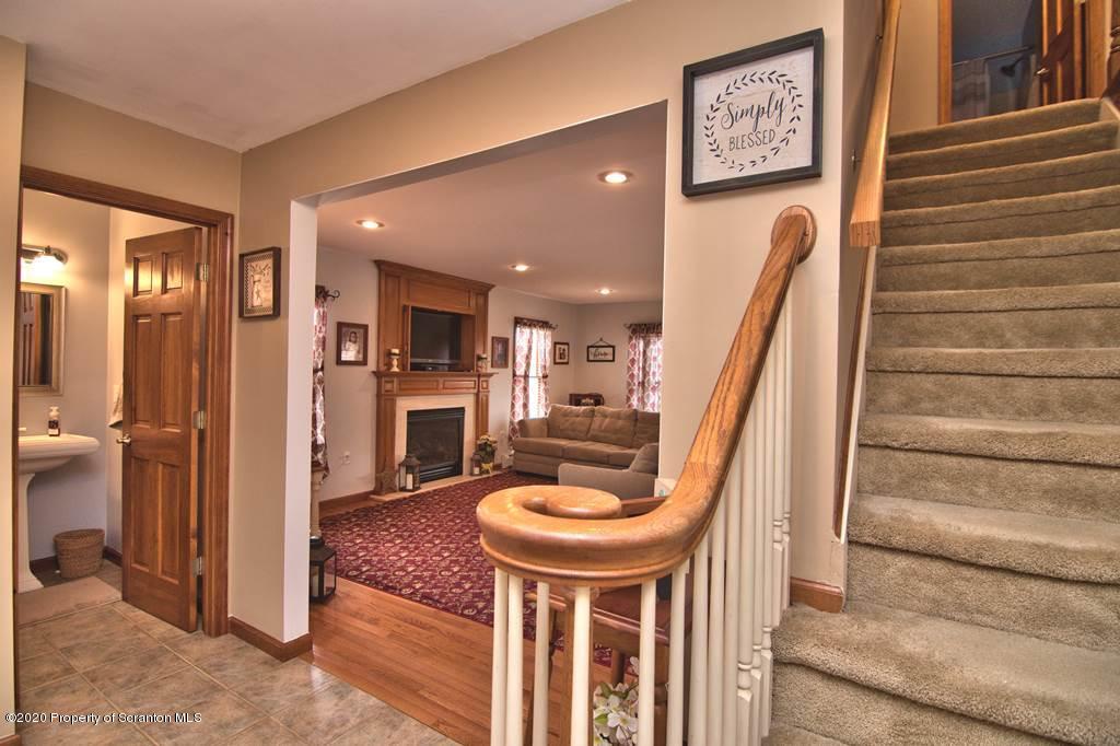 40 Antrim Road Pittston, PA 18640 - Photo 9 of 76