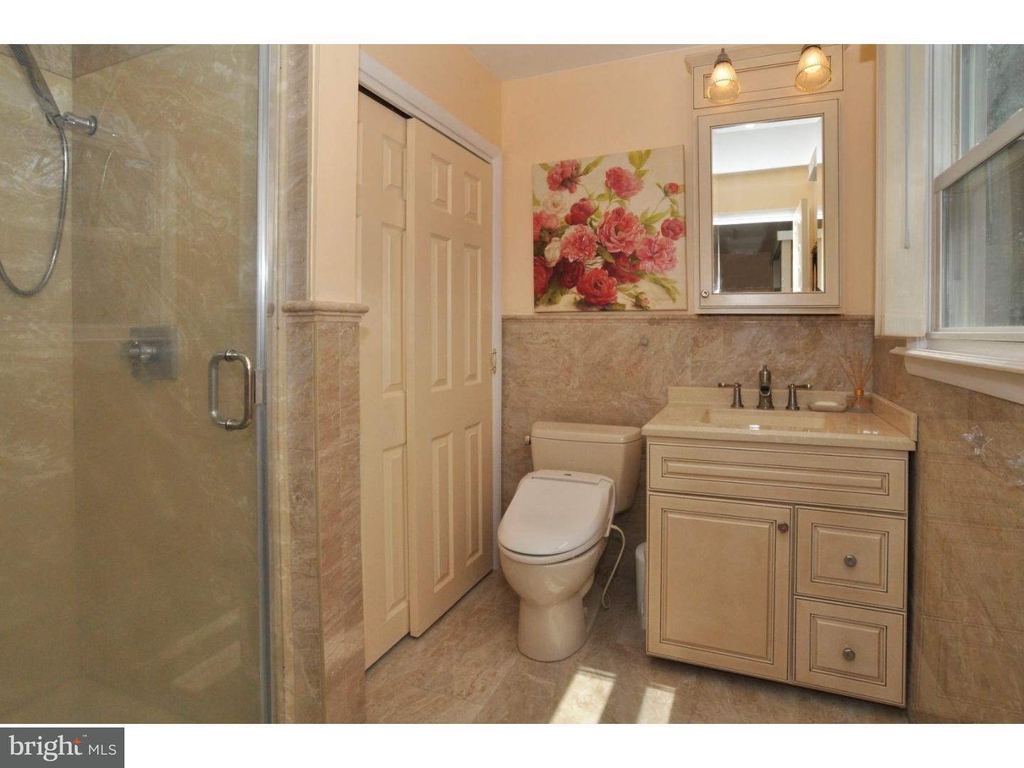 1059 Old Ford Road Huntingdon Valley, PA 19006 - Photo 15 of 25 Bathroom