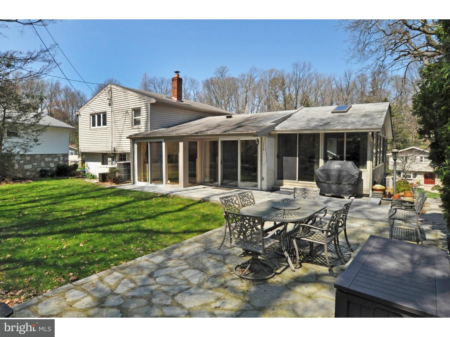 1059 Old Ford Road Huntingdon Valley, PA 19006 - Photo 24 of 25 Exterior Back