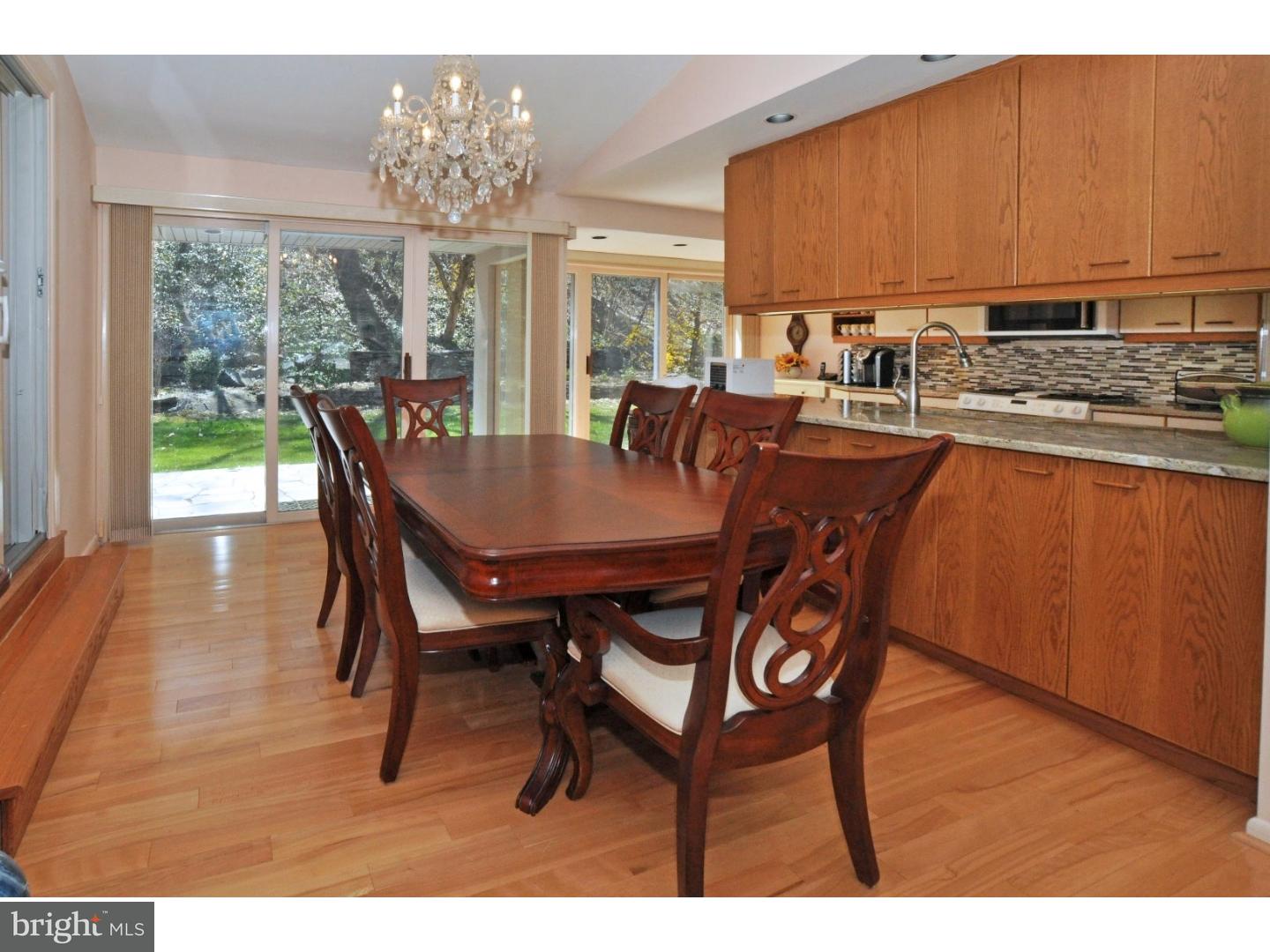 1059 Old Ford Road Huntingdon Valley, PA 19006 - Photo 6 of 25 Dining Room