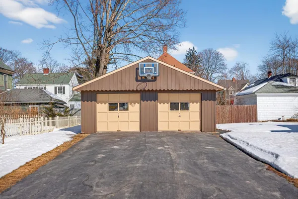 $849,000 | 499 Brighton Avenue, Portland, ME 04102