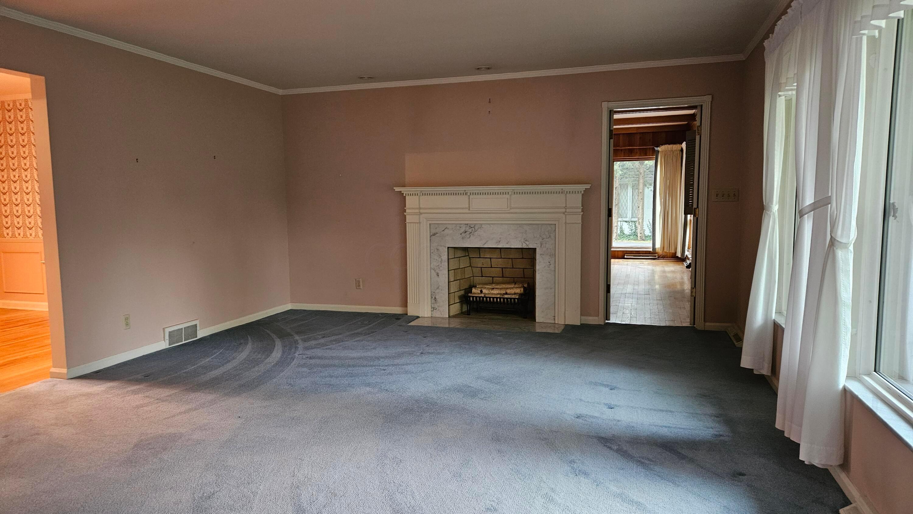 1383 Haddon Road Columbus, OH 43209 - Photo 7 of 44 20241014_163608