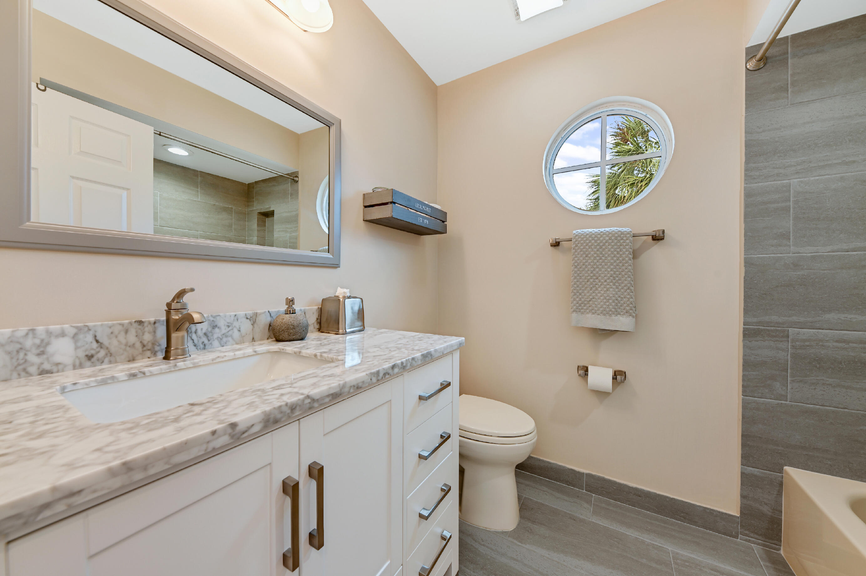 17595 Tiffany Trace Drive Boca Raton, FL 33487 - Photo 14 of 25 14