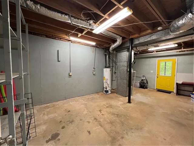 a view of a lake with houses