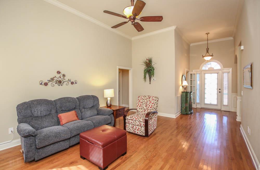 604 Windy Road Mount Juliet, TN 37122 - Photo 3 of 30 Enter your home into the living room.