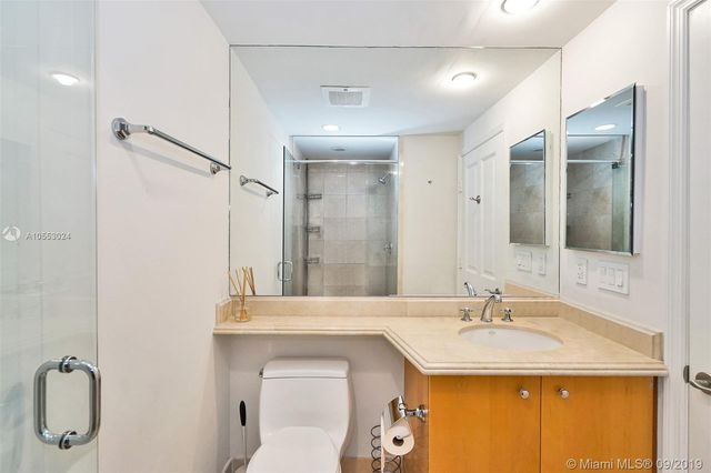 $1,700,000 | 17875 Collins Avenue, Unit 1905, Sunny Isles Beach, FL 33160