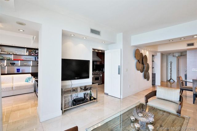 $1,700,000 | 17875 Collins Avenue, Unit 1905, Sunny Isles Beach, FL 33160
