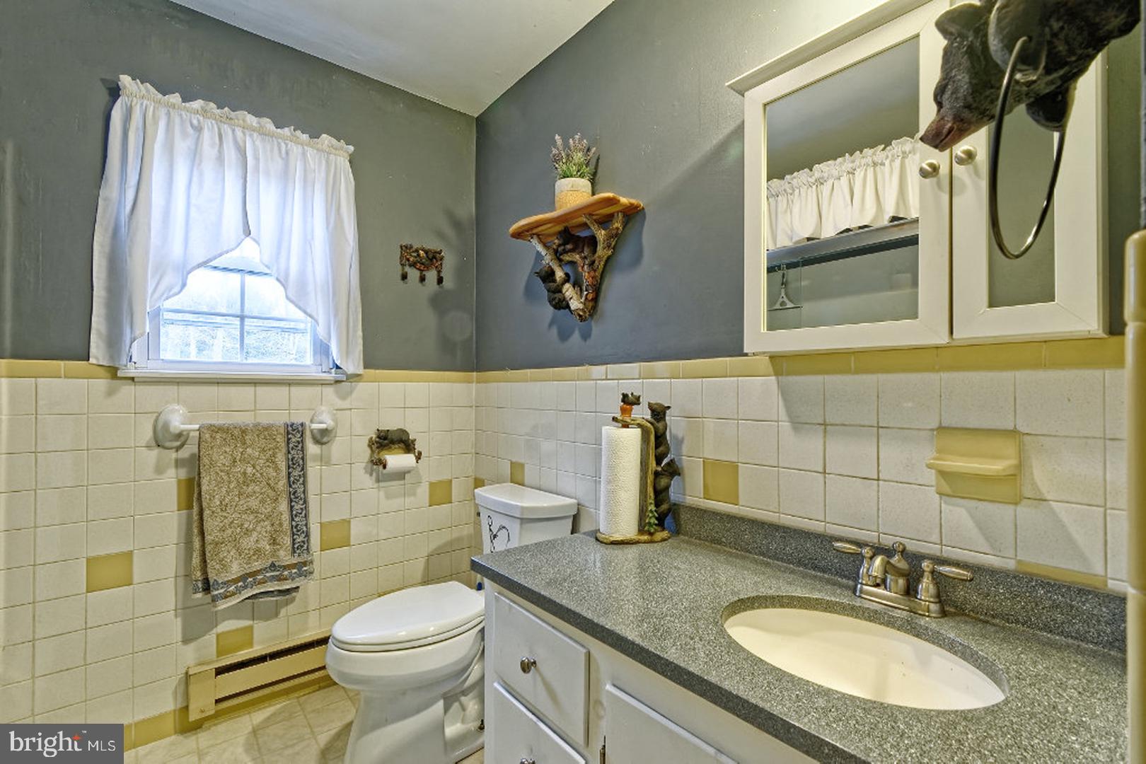 623 Ave D Southampton, NJ 08088 - Photo 15 of 34