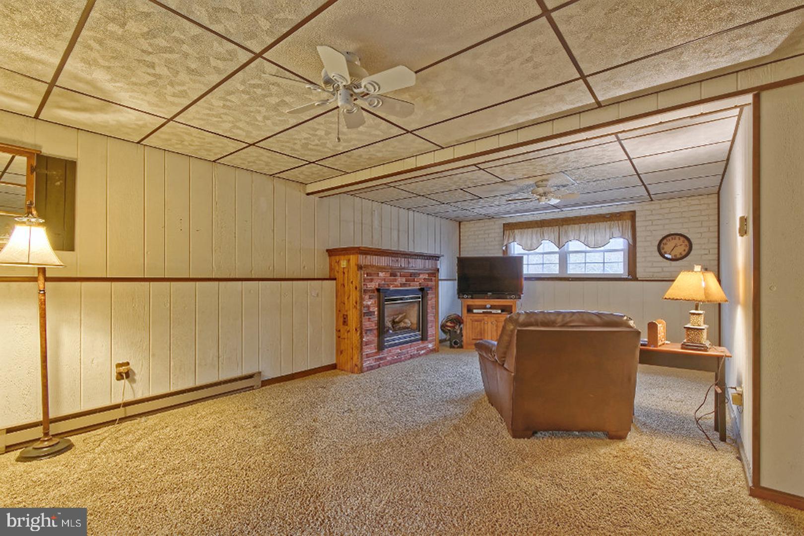 623 Ave D Southampton, NJ 08088 - Photo 19 of 34