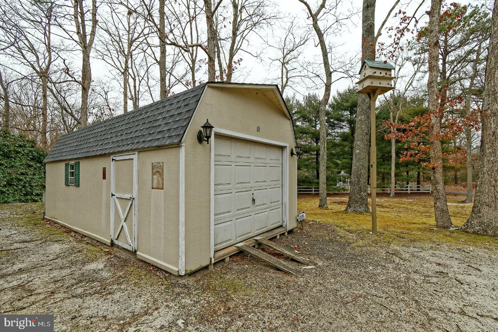 623 Ave D Southampton, NJ 08088 - Photo 27 of 34