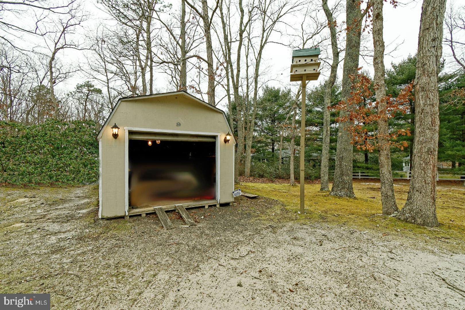 623 Ave D Southampton, NJ 08088 - Photo 28 of 34