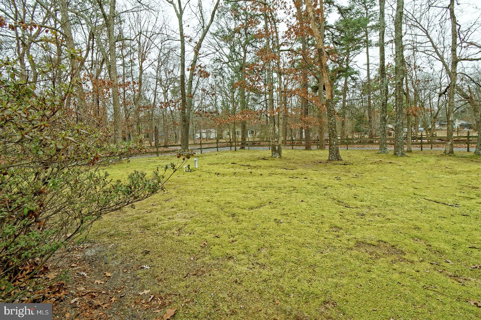 623 Ave D Southampton, NJ 08088 - Photo 3 of 34