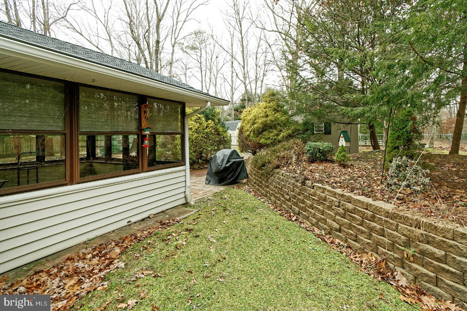 623 Ave D Southampton, NJ 08088 - Photo 32 of 34